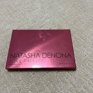 😍NWT Love Eyeshadow Palette by Natasha Denona!!😍